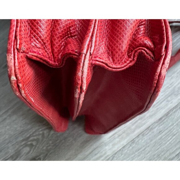 Bottega Veneta Red Leather Document Tote Shoulder Bag w Black Interior - Picture 11 of 16